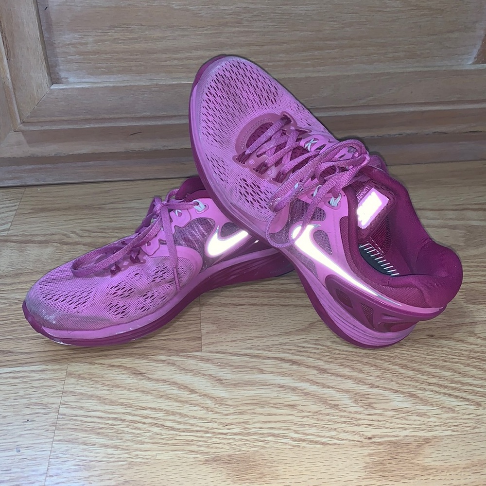 Women’s Nike Lunar Eclipse 4